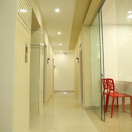 4U Business Hotel Chennai Exteriör bild