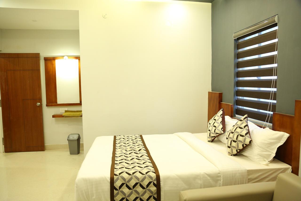 4U Business Hotel Chennai Exteriör bild