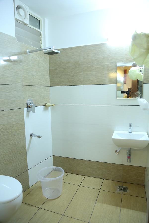 4U Business Hotel Chennai Exteriör bild
