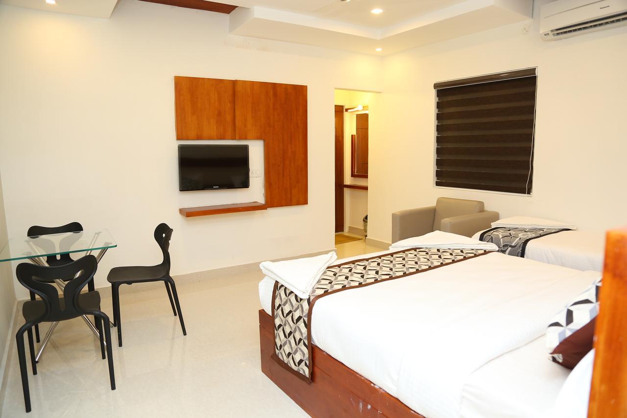 4U Business Hotel Chennai Exteriör bild