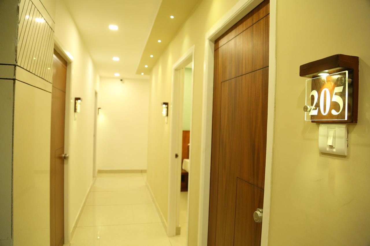 4U Business Hotel Chennai Exteriör bild